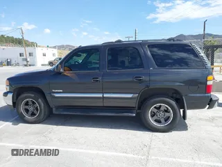 2005 GMC Yukon SLT z VIN 1GKEC13T25J178152, wystawiony jako IAAI lot #41685936 z przebiegiem 226 765 mil mil oraz . Historia ofert i sprzedaży dostępna na DreamBid. Obrazek 14.