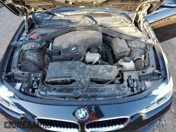 2018 BMW 3 Series 320i with VIN WBA8E1G57JNU89476, listed as a Copart auction lot 41560235 with Not Provided miles and Salvage Title. Bid and sale history available at carsss.com. Image 11.