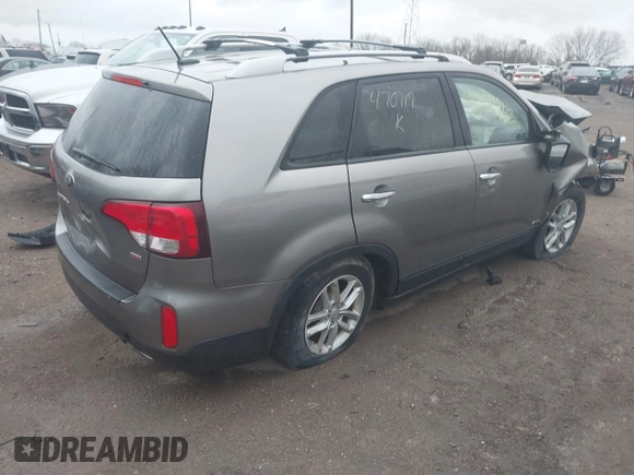 2014 Kia Sorento LX with VIN 5XYKTDA62EG470719, listed as a IAAI auction lot 41804962 with 108,838 mi miles and . Bid and sale history available at carsss.com. Image 4.