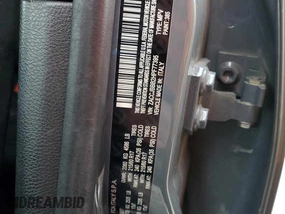 2017 Jeep Renegade Latitude z VIN ZACCJBBB2HPF77395, wystawiony jako Copart lot #46134285 z przebiegiem 104 757 mil mil oraz Szkoda całkowita • Salvage title. Historia ofert i sprzedaży dostępna na DreamBid. Obrazek 13.