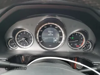 2010 Mercedes-Benz E-Class E 550 Luxury with VIN WDDHF9AB8AA233258, listed as a Copart auction lot 45865695 with 108,748 mi miles and Salvage Title. Bid and sale history available at carsss.com. Image 9.