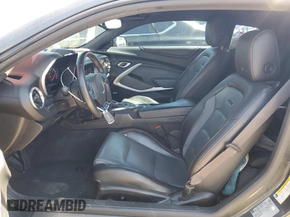 2017 Chevrolet Camaro 2SS with VIN 1G1FH1R79H0182651, listed as a Copart auction lot 56118715 with 61,167 mi miles and Salvage title. Bid and sale history available at DreamBid. Image 7.