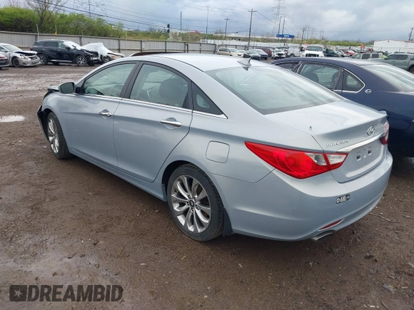 2012 Hyundai Sonata SE with VIN 5NPEC4AB6CH409728, listed as a IAAI auction lot 41938562 with 156,690 mi miles and . Bid and sale history available at carsss.com. Image 3.