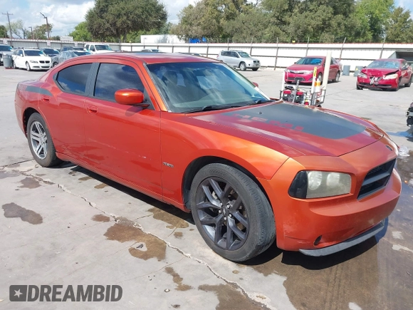 2006 Dodge Charger R/T with VIN 2B3KA53HX6H234270, listed as a IAAI auction lot 40380733 with 177,479 mi miles and . Bid and sale history available at carsss.com. Image 1.