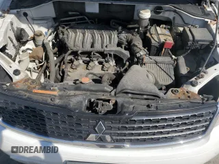 2011 Mitsubishi Endeavor LS z VIN 4A4JN2AS4BE032045, wystawiony jako Copart lot #49264925 z przebiegiem 128 393 mil mil oraz Szkoda całkowita • Salvage title. Historia ofert i sprzedaży dostępna na DreamBid. Obrazek 13.