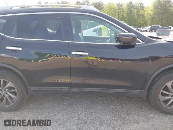 2016 Nissan Rogue SL with VIN 5N1AT2MV8GC870418, listed as a IAAI auction lot 42005368 with 61,063 mi miles and . Bid and sale history available at DreamBid. Image 13.