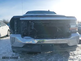 2018 Chevrolet Silverado 1500 LT with VIN 2GCVKREC3J1109002, listed as a IAAI auction lot 41291130 with 108,399 mi miles. Bid and sale history available at carsss.com. Image 6.