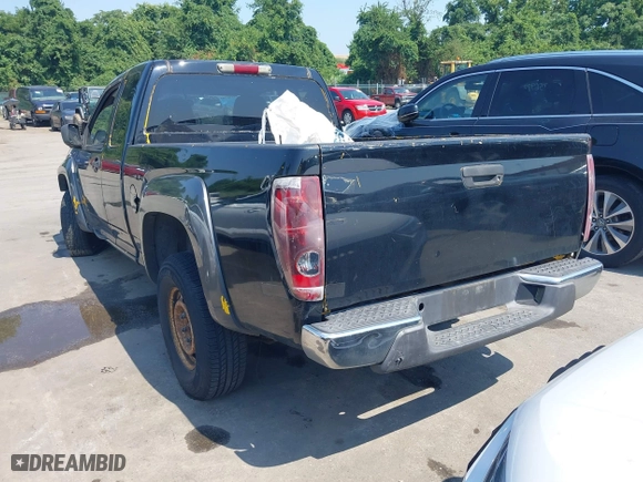 2005 Chevrolet Colorado LS Z71 with VIN 1GCDT196558120620, listed as a IAAI auction lot 39857532 with 201,457 mi miles. Bid and sale history available at carsss.com. Image 3.