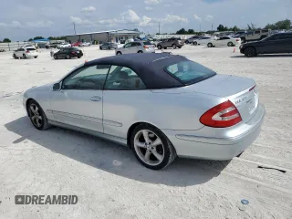 2005 Mercedes-Benz CLK 320 with VIN WDBTK65GX5T053602, listed as a Copart auction lot 50340595 with 89,591 mi miles and Clean title. Bid and sale history available at DreamBid. Image 2.