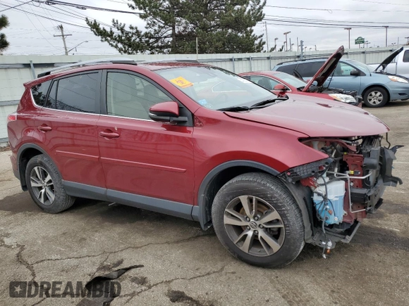 2018 Toyota RAV4 XLE with VIN JTMRFREV6JD233356, listed as a Copart auction lot 44265935 with 76,226 mi miles and Salvage Title. Bid and sale history available at DreamBid. Image 4.