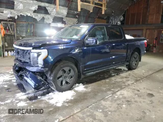 2022 Ford F-150 Lightning Pro z VIN 1FTVW1EV6NWG04168, wystawiony jako Copart lot #41405695 z przebiegiem Nie podano mil oraz Szkody całkowita. Historia ofert i sprzedaży dostępna na DreamBid. Obrazek 1.