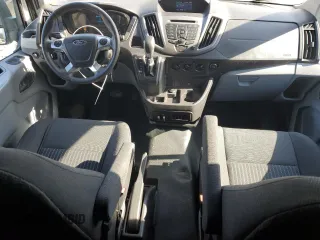 2015 Ford Transit Cargo z VIN 1FTSW3XG0FKA15719, wystawiony jako Copart lot #46197565 z przebiegiem 59 662 mil mil oraz Tytuł czysty. Historia ofert i sprzedaży dostępna na DreamBid. Obrazek 8.