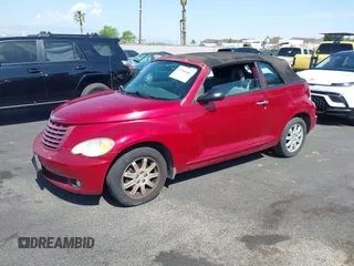 2006 Chrysler PT Cruiser Touring z VIN 3C3JY55E96T290754, wystawiony jako IAAI lot #42386401 z przebiegiem 82 650 mil mil oraz . Historia ofert i sprzedaży dostępna na DreamBid. Obrazek 2.