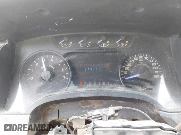 2011 Ford F-150 XL with VIN 1FTEX1CM0BFA48877, listed as a IAAI auction lot 42044412 with 217,191 mi miles and . Bid and sale history available at DreamBid. Image 7.