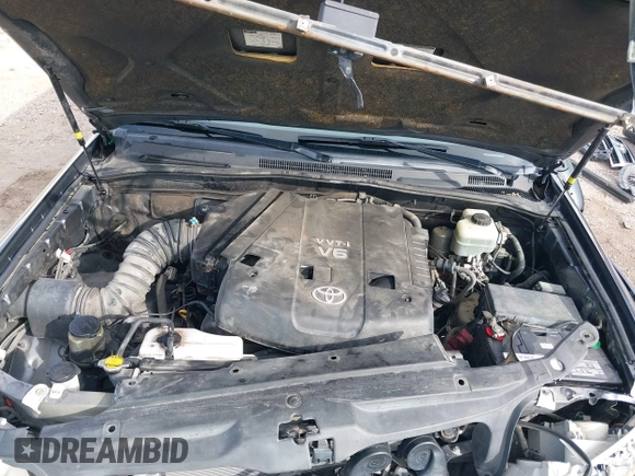 2006 Toyota 4Runner SR5 with VIN JTEZU14R368041481, listed as a IAAI auction lot 40765024 with 120,357 mi miles and . Bid and sale history available at DreamBid. Image 10.