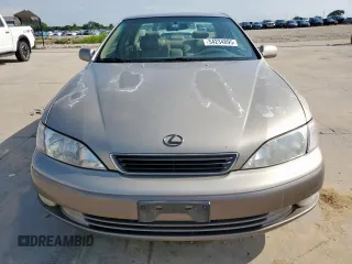 1999 Lexus ES 300 with VIN JT8BF28G6X5071297, listed as a Copart auction lot 54234895 with 223,870 mi miles and Clean title. Bid and sale history available at DreamBid. Image 5.