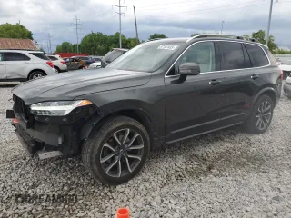 2018 Volvo XC90 Momentum z VIN YV4A22PK5J1197046, wystawiony jako Copart lot #57102435 z przebiegiem 71 987 mil mil oraz Szkoda całkowita • Salvage title. Historia ofert i sprzedaży dostępna na DreamBid. Obrazek 1.