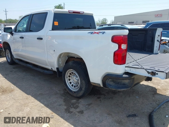 2024 Chevrolet Silverado 1500 with VIN 3GCPDAEK8RG154919, listed as a IAAI auction lot 40178946 with 2,911 mi miles and . Bid and sale history available at DreamBid. Image 3.