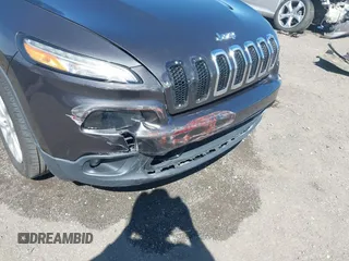 2017 Jeep Cherokee Latitude with VIN 1C4PJLCBXHW572714, listed as a IAAI auction lot 41861087 with 120,552 mi miles and . Bid and sale history available at DreamBid. Image 6.