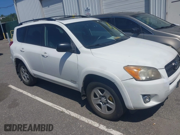 2009 Toyota RAV4 Sport with VIN JTMBF32V19D014769, listed as a IAAI auction lot 42595447 with 120,468 mi miles and . Bid and sale history available at DreamBid. Image 1.