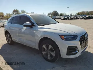 2024 Audi Q5 Premium Plus with VIN WA1BBAFY3R2040820, listed as a Copart auction lot 77135564 with 12,716 mi miles and Salvage title. Bid and sale history available at DreamBid. Image 4.