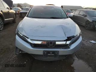 2018 Honda Clarity Plug-In Hybrid Touring with VIN JHMZC5F31JC006417, listed as a Copart auction lot 86127594 with Not Provided miles and Salvage Title. Bid and sale history available at carsss.com. Image 5.
