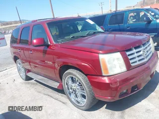 2003 Cadillac Escalade z VIN 1GYEC63T63R223370, wystawiony jako IAAI lot #42475019 z przebiegiem 130 350 mil mil oraz . Historia ofert i sprzedaży dostępna na DreamBid. Obrazek 1.