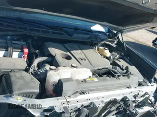 2023 Toyota Tundra SR5 с VIN 5TFLA5AB5PX027381, выставлен на аукционе IAAI как лот 41604568 с пробегом 28 578 миль миль и . История ставок и продаж доступна на DreamBid. Изображение 21.