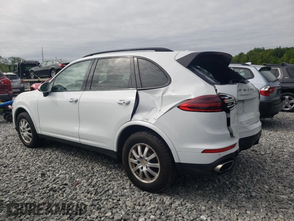 2017 Porsche Cayenne z VIN WP1AA2A23HKA87999, wystawiony jako Copart lot #57457705 z przebiegiem 27 231 mil mil oraz Szkoda całkowita • Salvage title. Historia ofert i sprzedaży dostępna na DreamBid. Obrazek 2.