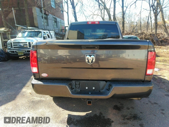 2017 Ram 1500 Tradesman z VIN 1C6RR6FG0HS693499, wystawiony jako IAAI lot #41758482 z przebiegiem 103 411 mil mil oraz . Historia ofert i sprzedaży dostępna na DreamBid. Obrazek 16.