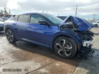 2024 Kia EV6 GT-Line with VIN KNDC4DLCXR5203055, listed as a Copart auction lot 42612495 with 1,953 mi miles and Salvage Title. Bid and sale history available at carsss.com. Image 4.