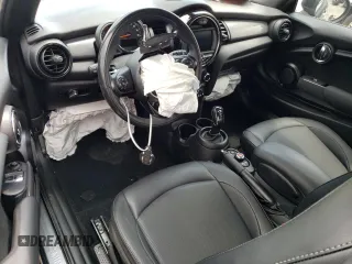 2021 MINI Hardtop Cooper с VIN WMWXR3C08M2N08791, выставлен на аукционе Copart как лот 60584014 с пробегом 36 207 миль миль и Списание • Salvage title. История ставок и продаж доступна на DreamBid. Изображение 8.
