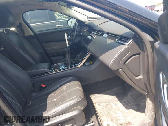 2019 Land Rover Range Rover Velar S с VIN SALYB2EX3KA781696, выставлен на аукционе IAAI как лот 42420180 с пробегом 120 463 миль миль и . История ставок и продаж доступна на DreamBid. Изображение 5.