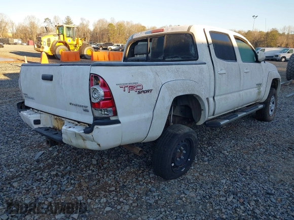 2011 Toyota Tacoma PreRunner with VIN 3TMJU4GN4BM120871, listed as a IAAI auction lot 41367953 with Not Provided miles and . Bid and sale history available at DreamBid. Image 4.