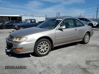 1999 Acura CL Premium z VIN 19UYA2255XL007704, wystawiony jako Copart lot #50237945 z przebiegiem 215 614 mil mil oraz Szkody całkowita. Historia ofert i sprzedaży dostępna na DreamBid. Obrazek 1.
