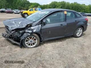 2018 Ford Focus SE z VIN 1FADP3F28JL207006, wystawiony jako Copart lot #54617795 z przebiegiem 91 462 mil mil oraz Szkoda całkowita • Salvage title. Historia ofert i sprzedaży dostępna na DreamBid. Obrazek 1.