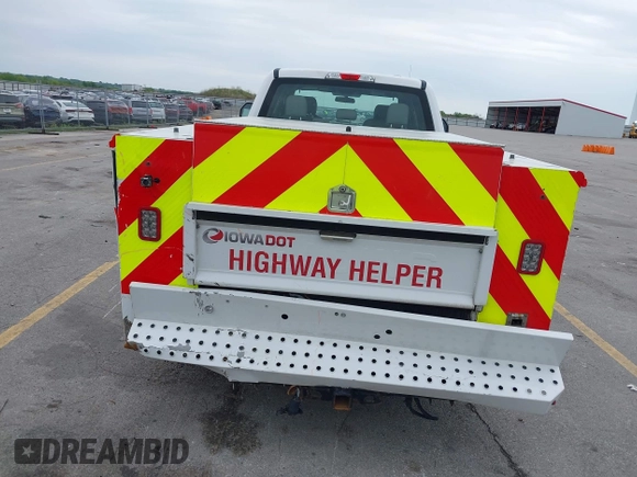 2019 Ford F-250 XL with VIN 1FT7W2B63KED86395, listed as a IAAI auction lot 42357685 with 427,328 mi miles and . Bid and sale history available at DreamBid. Image 18.