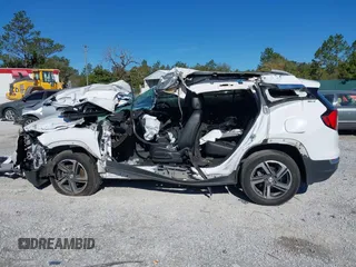 2020 GMC Terrain SLT z VIN 3GKALPEV8LL244239, wystawiony jako IAAI lot #41724076 z przebiegiem Nie podano mil oraz . Historia ofert i sprzedaży dostępna na DreamBid. Obrazek 15.