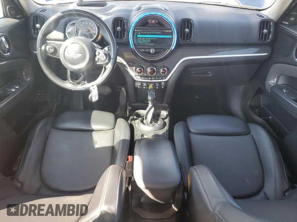 2018 MINI Countryman Cooper S E with VIN WMZYU7C4XJ3E56394, listed as a Copart auction lot 45515125 with 151,218 mi miles and Salvage Title. Bid and sale history available at carsss.com. Image 8.