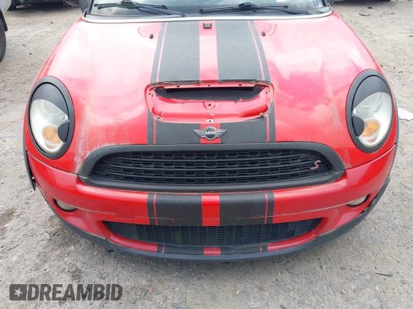 2008 MINI Hardtop S with VIN WMWMF73568TT91002, listed as a IAAI auction lot 42577703 with 146,302 mi miles and . Bid and sale history available at DreamBid. Image 6.