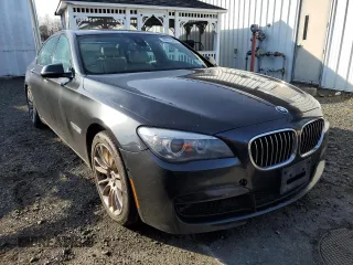 2014 BMW 7 Series 750i xDrive with VIN WBAYB6C58ED224525, listed as a Copart auction lot 85223354 with 132,892 mi miles and Clean Title. Bid and sale history available at carsss.com. Image 4.