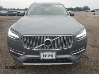 2016 Volvo XC90 T6 Inscription z VIN YV4A22PL1G1000777, wystawiony jako Copart lot #56509945 z przebiegiem 64 985 mil mil oraz Czysty tytuł • Clean title. Historia ofert i sprzedaży dostępna na DreamBid. Obrazek 5.