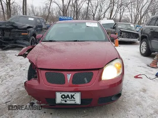 2009 Pontiac G5 with VIN 1G2AS18H197145717, listed as a IAAI auction lot 41407769 with 163,902 mi miles. Bid and sale history available at carsss.com. Image 12.