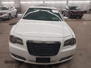 2014 Chrysler 300 with VIN 2C3CCAGG9EH365877, listed as a IAAI auction lot 41500564 with 89,384 mi miles. Bid and sale history available at carsss.com. Image 13.
