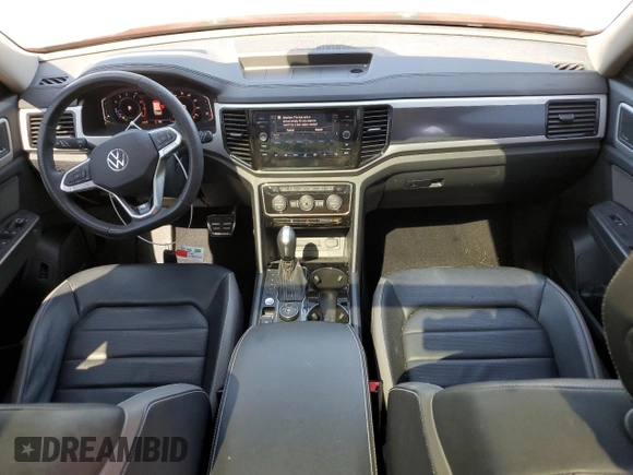 2023 Volkswagen Atlas SEL Premium R-Line with VIN 1V2FR2CA4PC525005, listed as a Copart auction lot 63870585 with 31,049 mi miles and Salvage title. Bid and sale history available at DreamBid. Image 8.