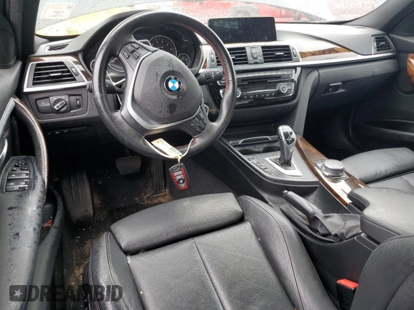 2017 BMW 3 Series 330i xDrive z VIN WBA8D9C31HA005129, wystawiony jako Copart lot #58385565 z przebiegiem 91 256 mil mil oraz Szkoda całkowita • Salvage title. Historia ofert i sprzedaży dostępna na DreamBid. Obrazek 8.