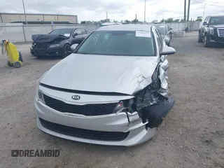 2018 Kia Optima LX with VIN 5XXGT4L35JG186427, listed as a IAAI auction lot 41988613 with 39,456 mi miles. Bid and sale history available at carsss.com. Image 6.