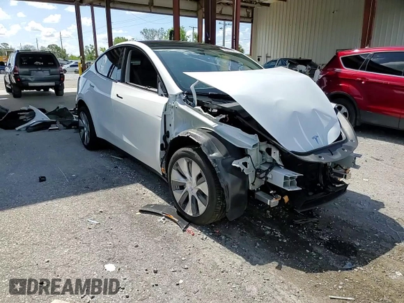 2024 Tesla Model Y Long Range with VIN 7SAYGDEEXRA288960, listed as a Copart auction lot 60801525 with 18,942 mi miles and Salvage title. Bid and sale history available at DreamBid. Image 15.