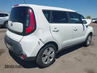 2016 Kia Soul with VIN KNDJN2A26G7357170, listed as a IAAI auction lot 42087410 with 106,560 mi miles. Bid and sale history available at carsss.com. Image 4.