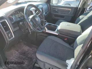 2018 Ram 2500 Big Horn z VIN 3C6UR5DL6JG307301, wystawiony jako Copart lot #45898065 z przebiegiem 405 312 mil mil oraz Szkoda całkowita • Salvage title. Historia ofert i sprzedaży dostępna na DreamBid. Obrazek 7.